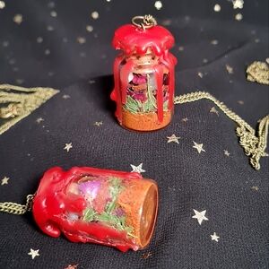 Shark Week - Temper Temper (Queen Of Hearts Potion Jar) Necklace Set